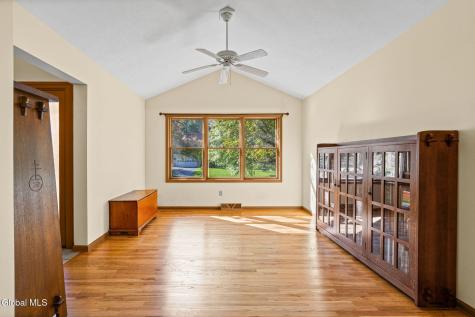 107 Fox Run Drive Schenectady NY 12303