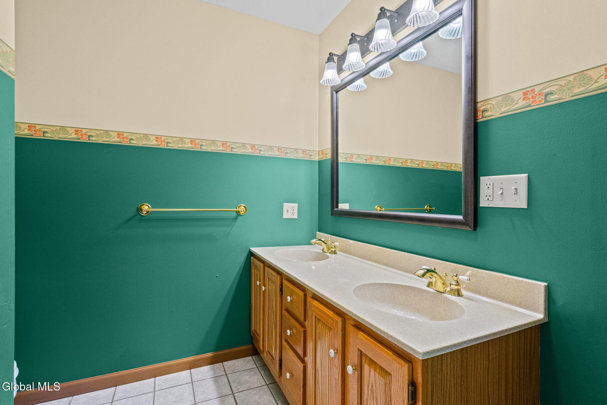107 Fox Run Drive Schenectady NY 12303