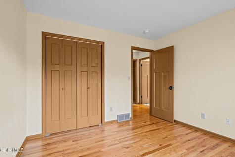107 Fox Run Drive Schenectady NY 12303