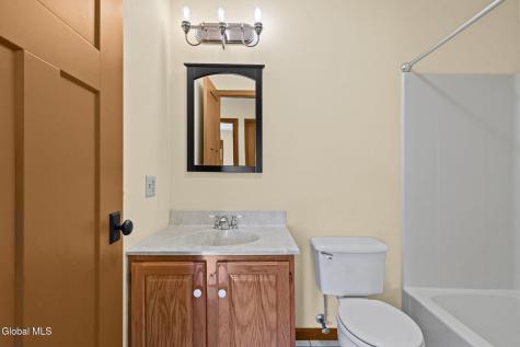 107 Fox Run Drive Schenectady NY 12303
