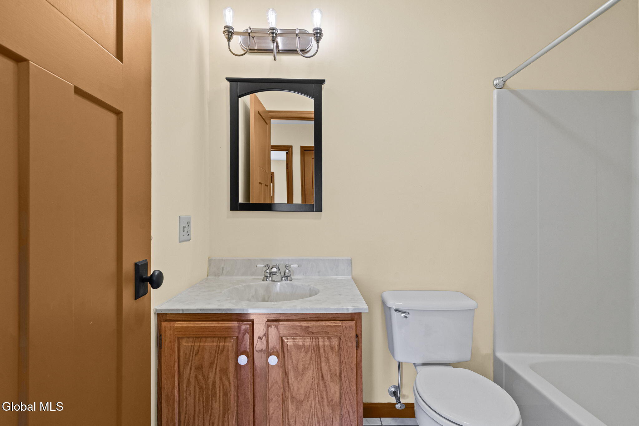107 Fox Run Drive Schenectady NY 12303