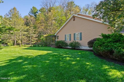 107 Fox Run Drive Schenectady NY 12303