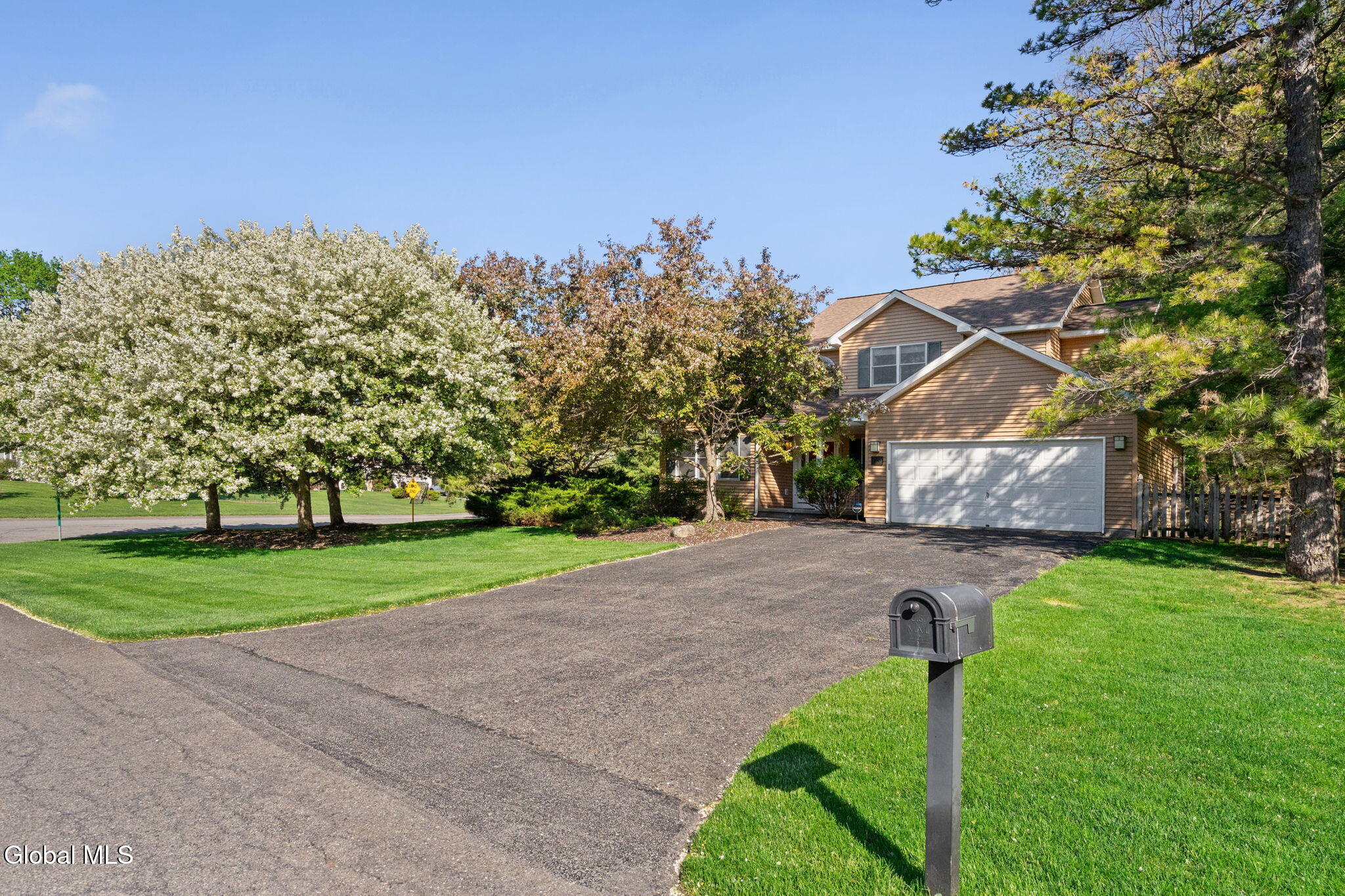 107 Fox Run Drive Schenectady NY 12303
