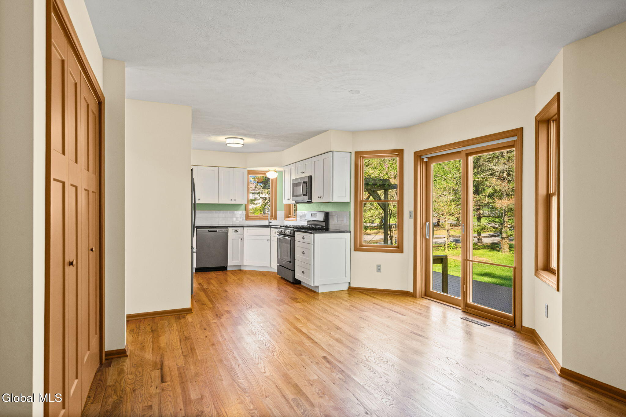 107 Fox Run Drive Schenectady NY 12303