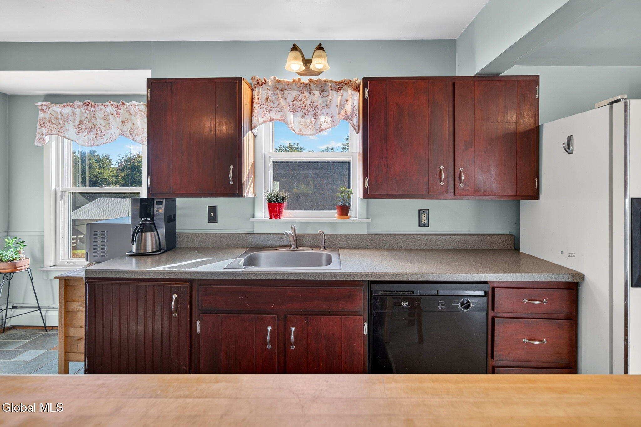 431 Ridge Road Schodack Landing NY 12156