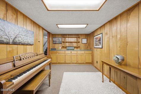 119 East Avenue Saratoga Springs NY 12866