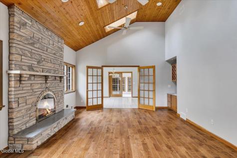 1306 Putnam Road Schenectady NY 12306