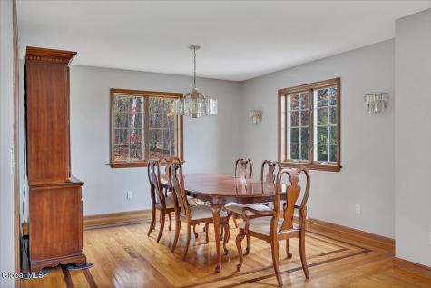 1306 Putnam Road Schenectady NY 12306
