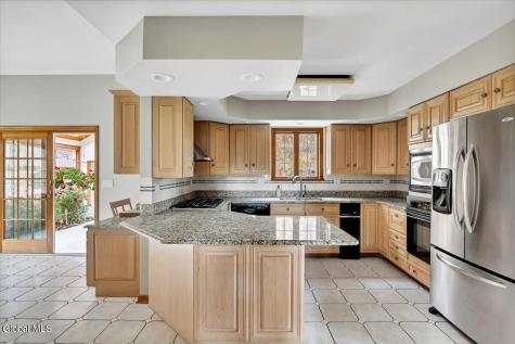 1306 Putnam Road Schenectady NY 12306