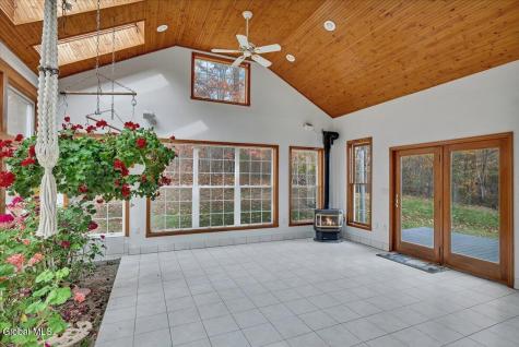 1306 Putnam Road Schenectady NY 12306