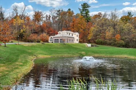 1306 Putnam Road Schenectady NY 12306