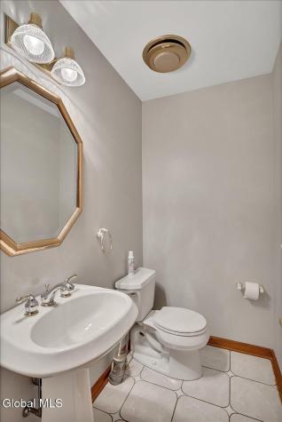 1306 Putnam Road Schenectady NY 12306