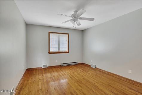 1306 Putnam Road Schenectady NY 12306