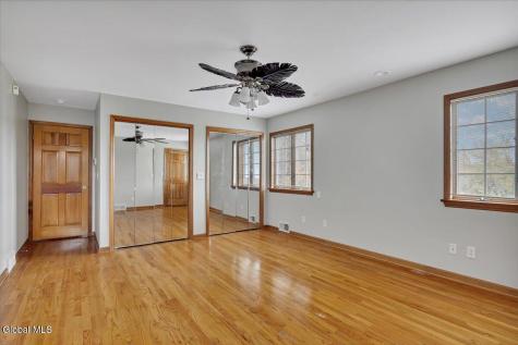 1306 Putnam Road Schenectady NY 12306