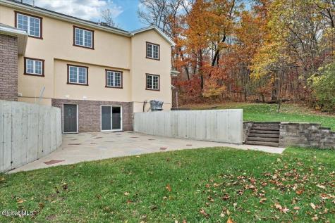 1306 Putnam Road Schenectady NY 12306