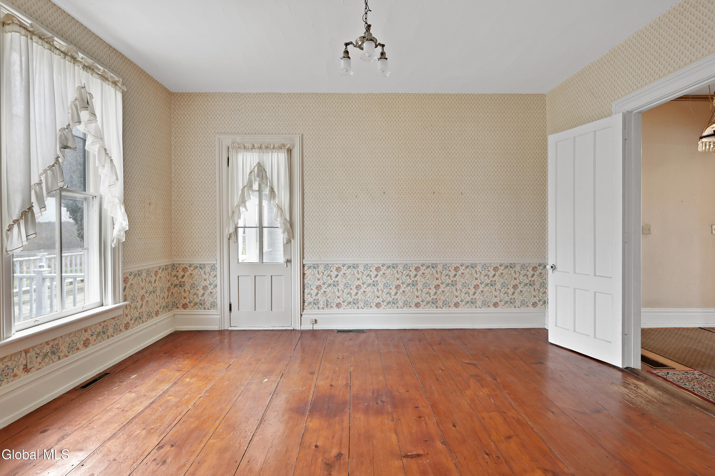 4268 Frederick Road Altamont NY 12009