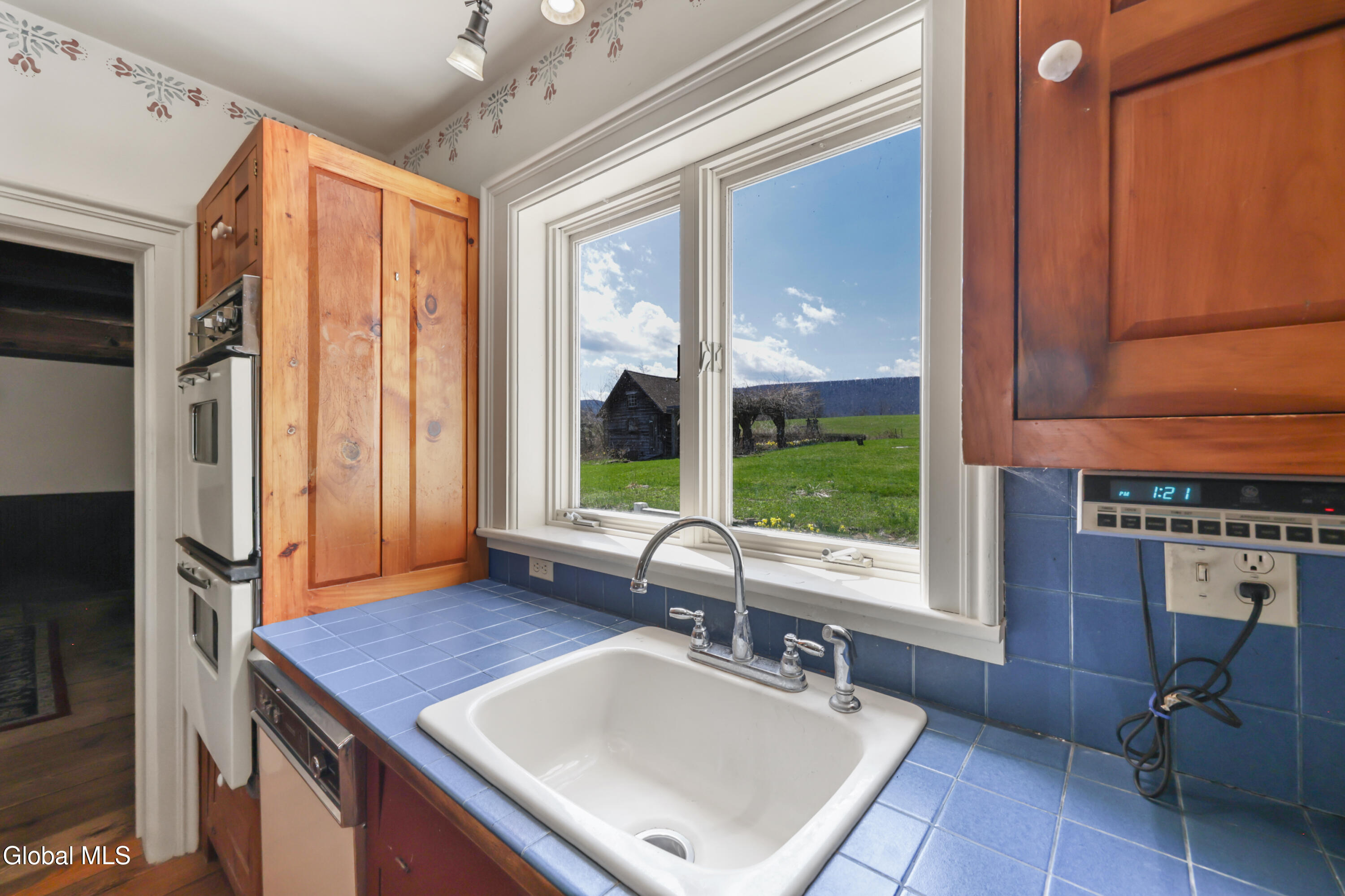 4268 Frederick Road Altamont NY 12009