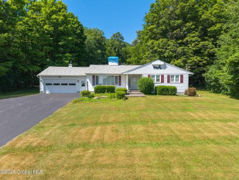 921 Altamont Voorheesville Road Altamont NY 12009