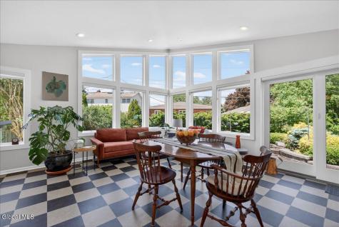 218 Ormond Street Albany NY 12208