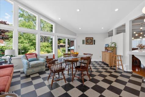 218 Ormond Street Albany NY 12208