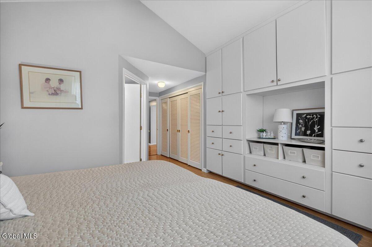 218 Ormond Street Albany NY 12208