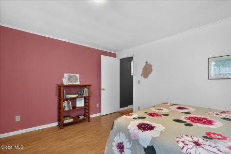218 Ormond Street Albany NY 12208