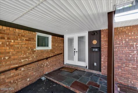 218 Ormond Street Albany NY 12208