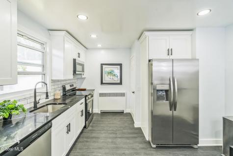 118 Winnie Street Albany NY 12208