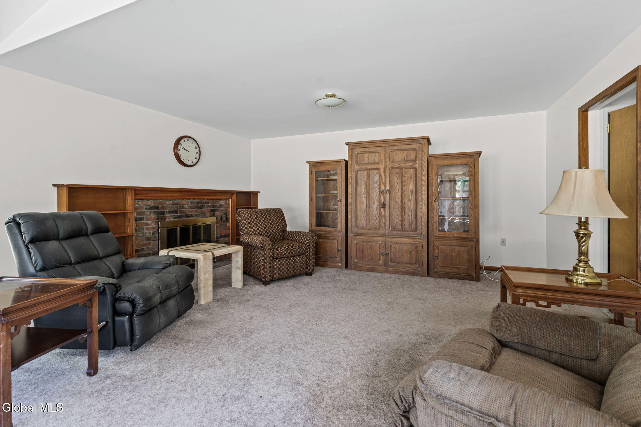 21 Laury Lane Schenectady NY 12302