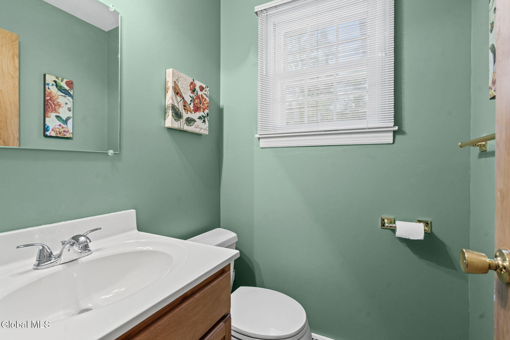 21 Laury Lane Schenectady NY 12302