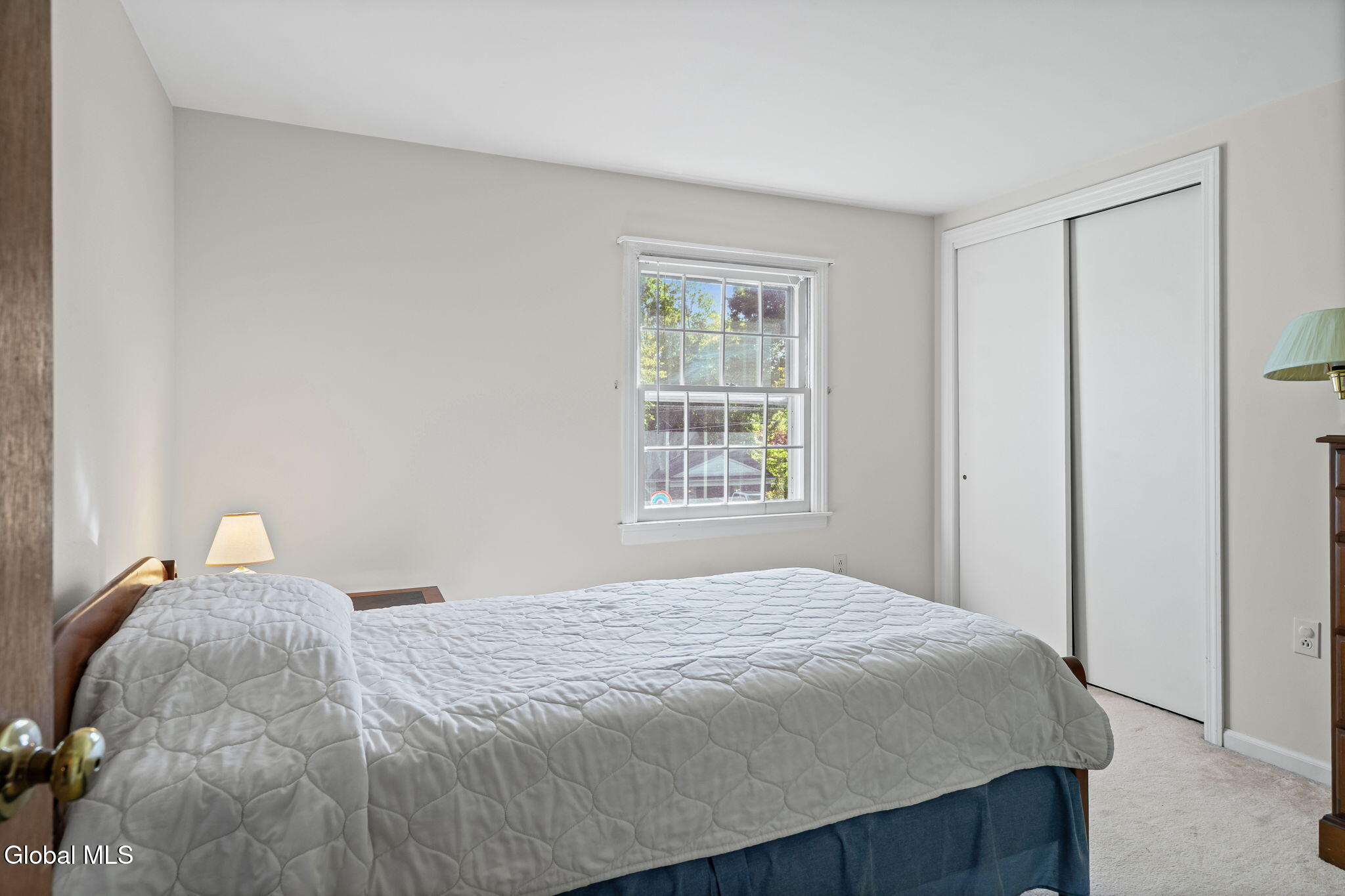 21 Laury Lane Schenectady NY 12302