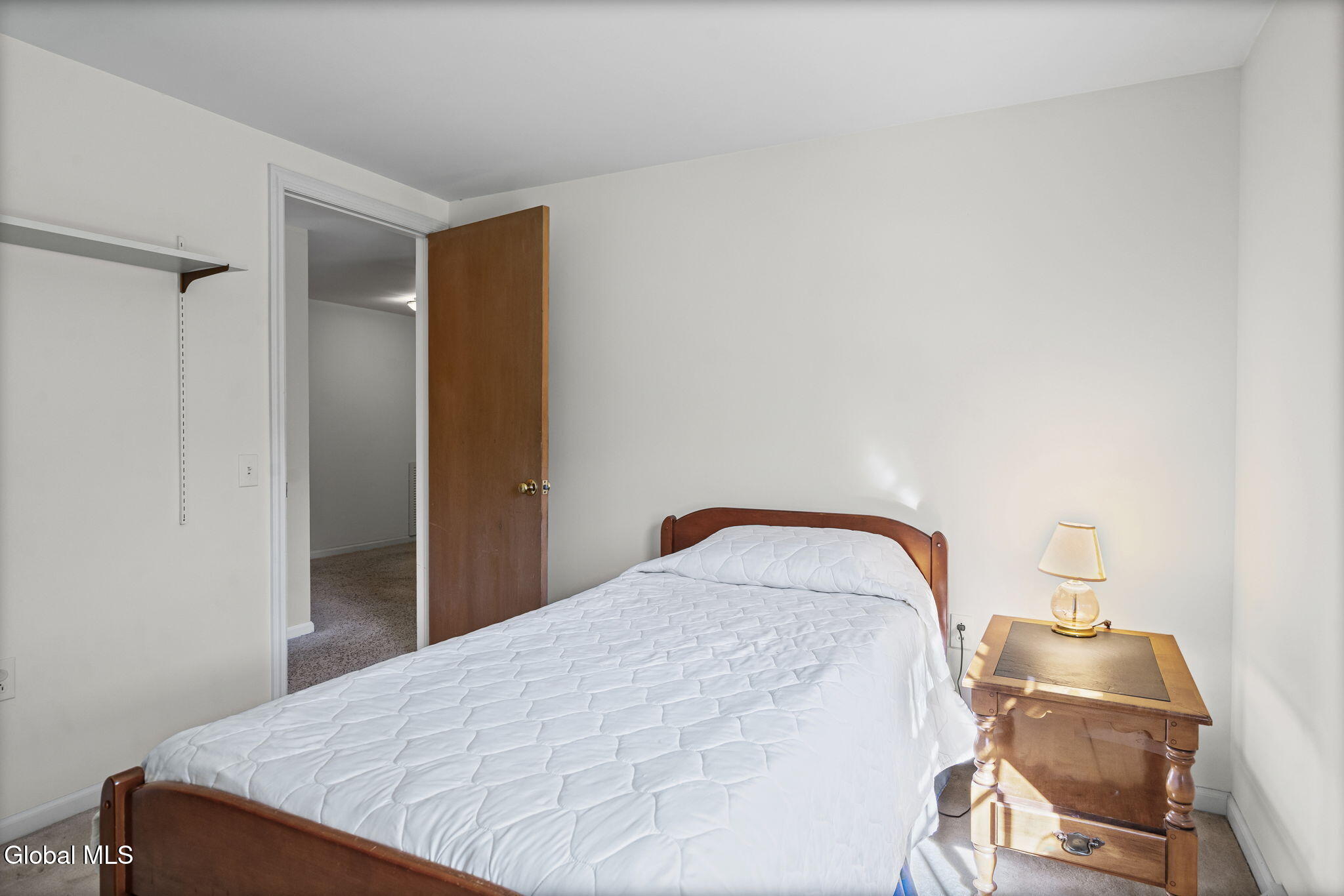 21 Laury Lane Schenectady NY 12302