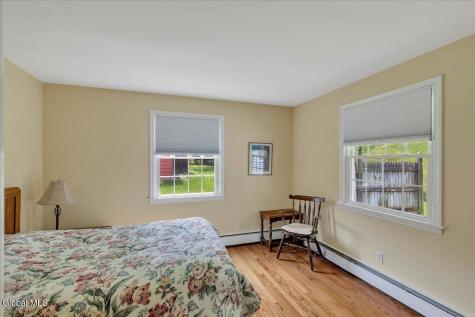 8 Upper Ball Court Menands NY 12204