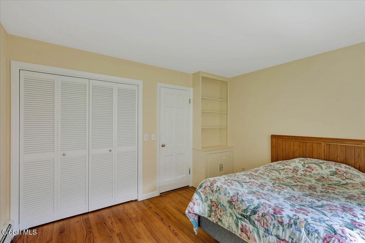 8 Upper Ball Court Menands NY 12204