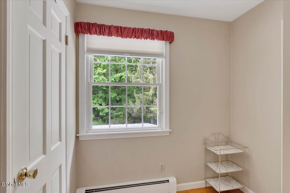 8 Upper Ball Court Menands NY 12204