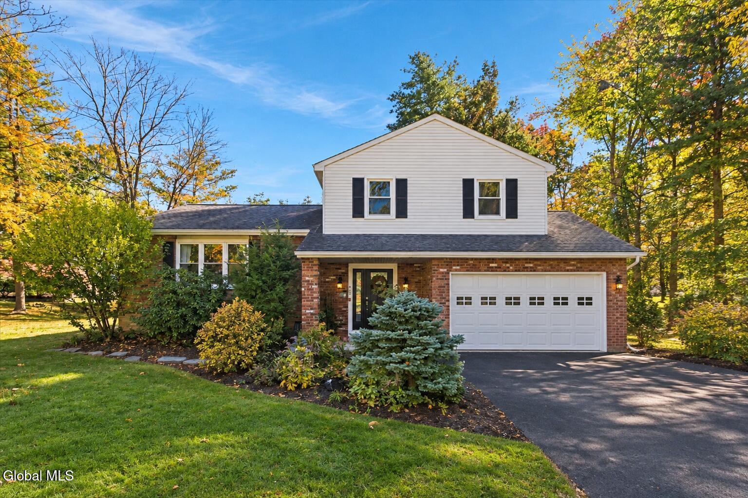 403 Ridgehill Road Schenectady NY 12303