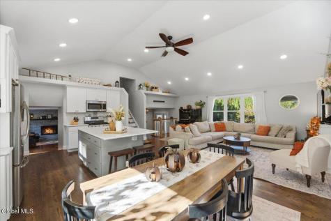 403 Ridgehill Road Schenectady NY 12303