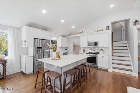 403 Ridgehill Road Schenectady NY 12303
