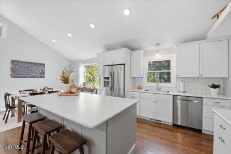 403 Ridgehill Road Schenectady NY 12303