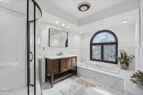 403 Ridgehill Road Schenectady NY 12303
