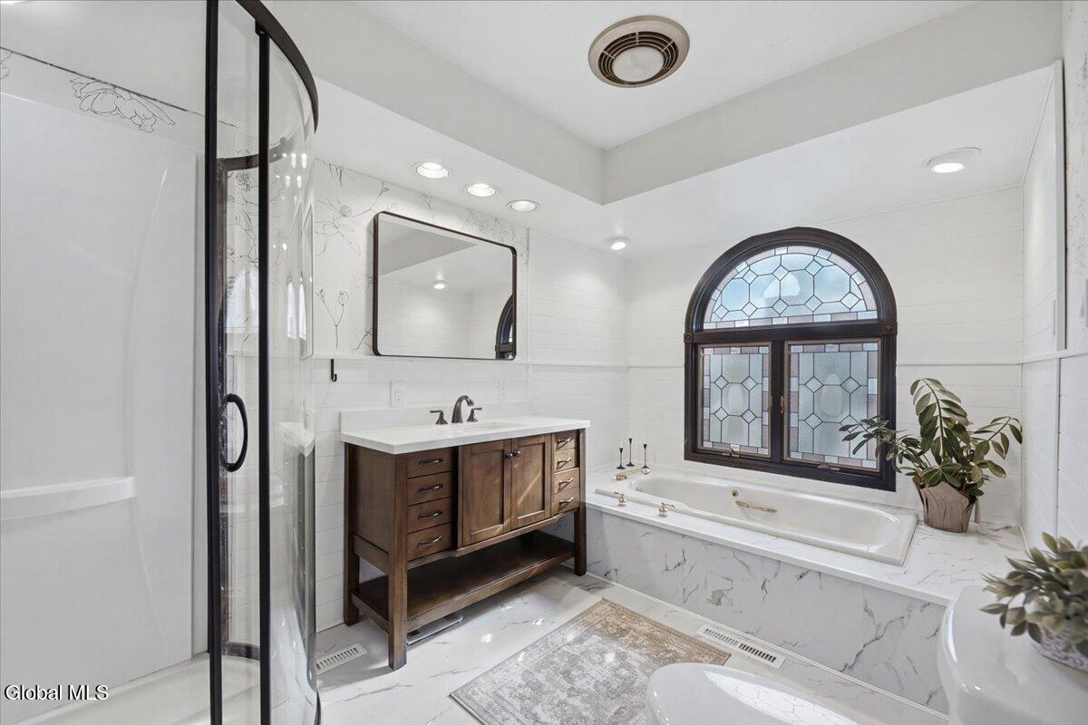 403 Ridgehill Road Schenectady NY 12303