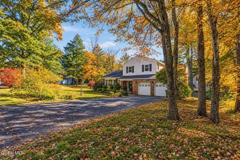 403 Ridgehill Road Schenectady NY 12303