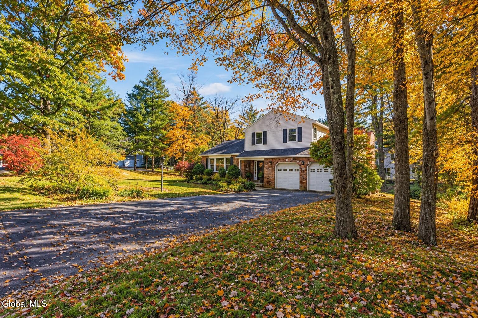 403 Ridgehill Road Schenectady NY 12303