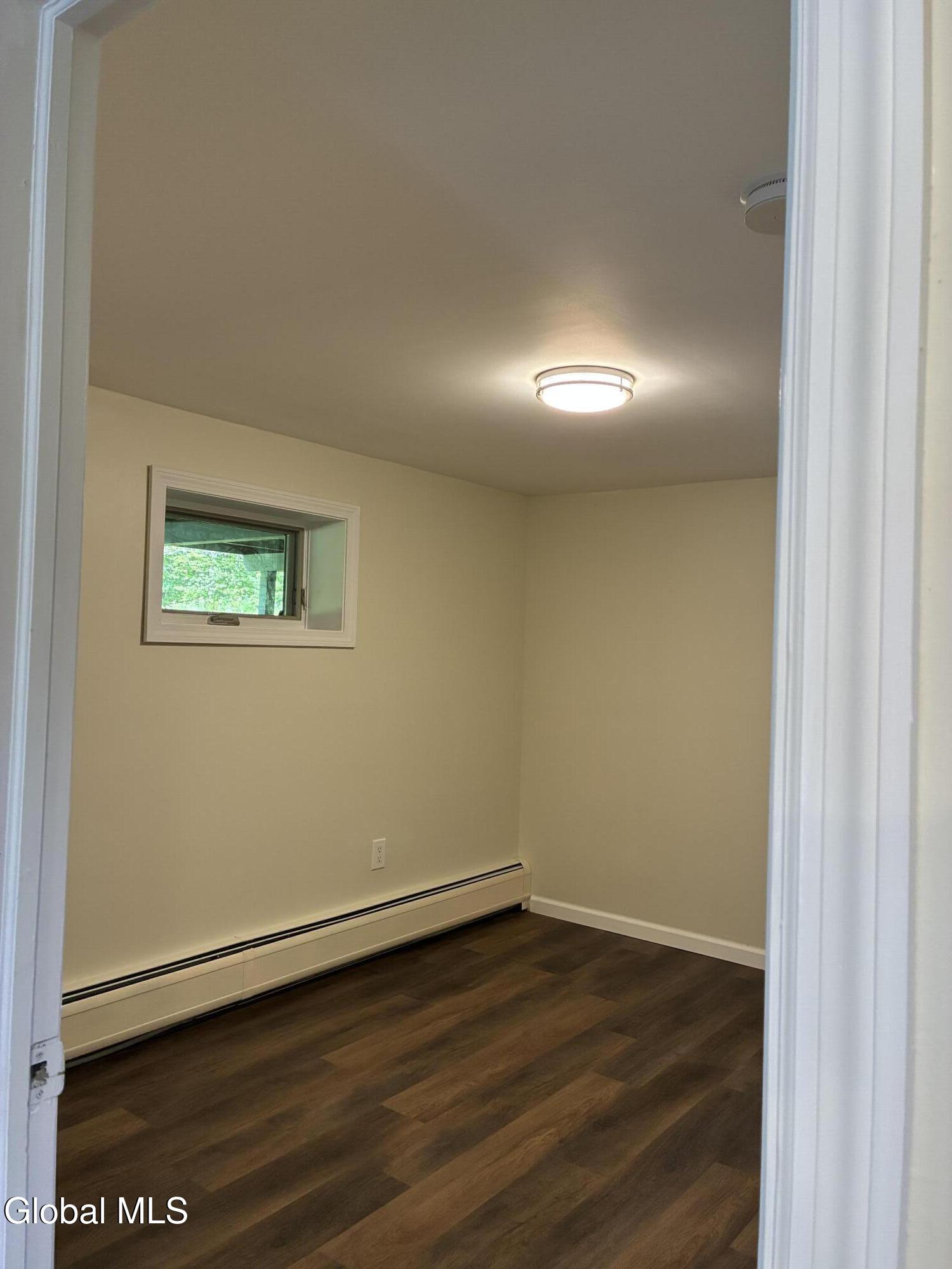 14073 New York 22 Clemons NY 12819
