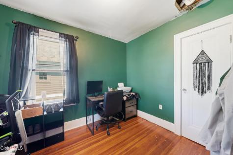 1472 Lexington Avenue Schenectady NY 12309