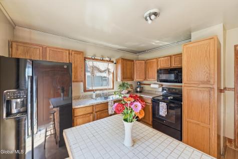 1472 Lexington Avenue Schenectady NY 12309