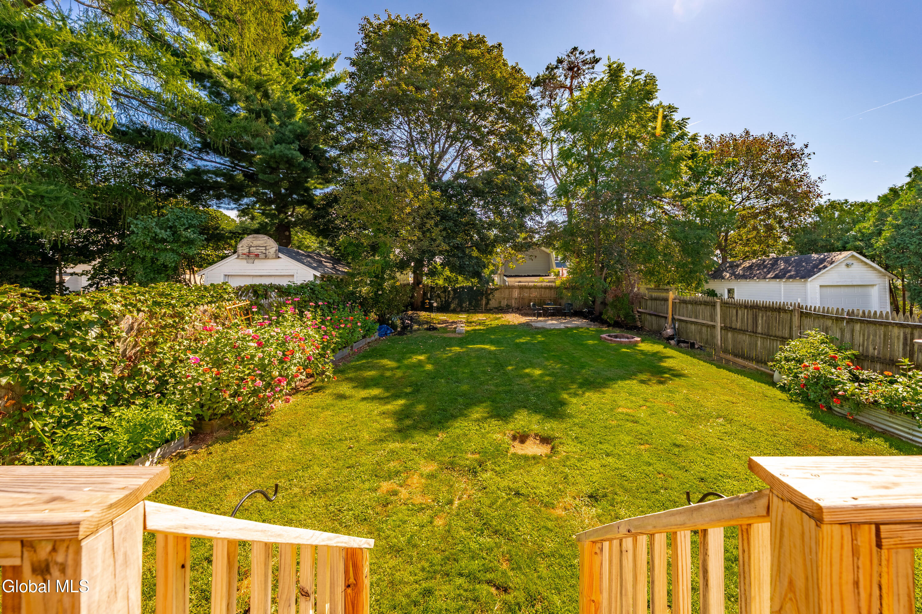 1472 Lexington Avenue Schenectady NY 12309