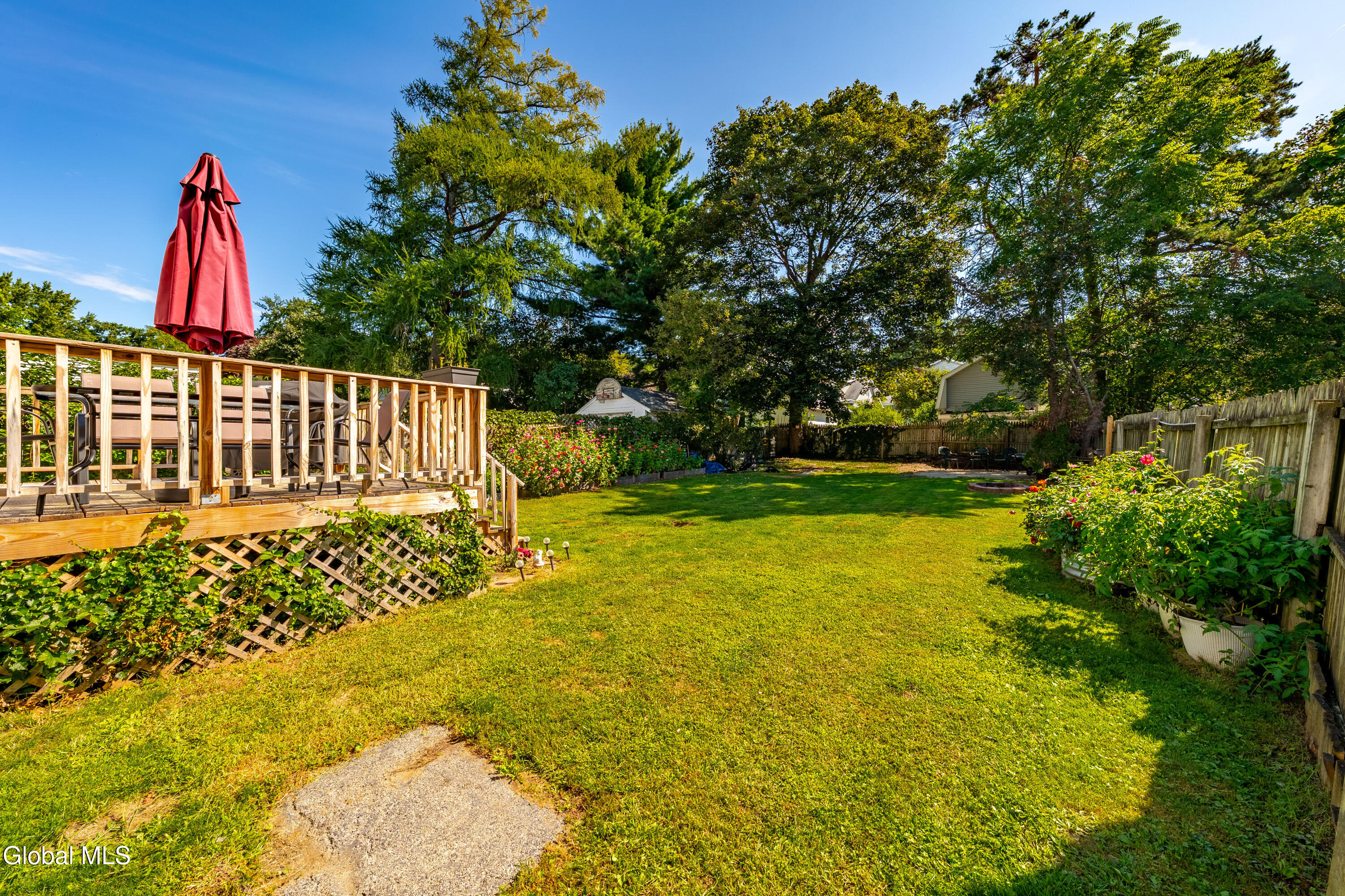 1472 Lexington Avenue Schenectady NY 12309