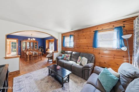 1472 Lexington Avenue Schenectady NY 12309