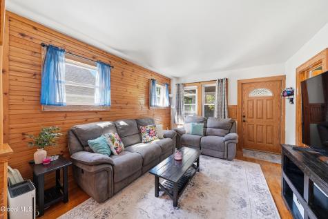 1472 Lexington Avenue Schenectady NY 12309